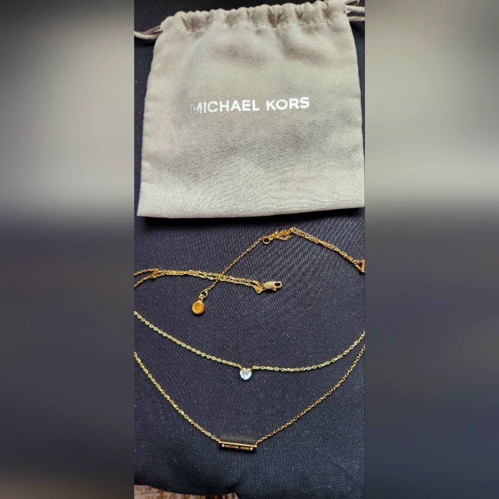 Micheal Kors necklace